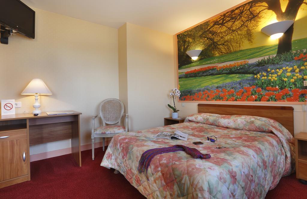 Contact Hotel De France Contres-Beauval-Cheverny Le Controis-en-Sologne Δωμάτιο φωτογραφία